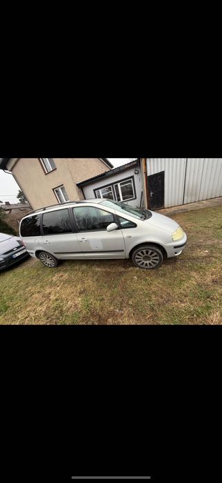 W Sharan 1.9 130 2005 rok hak