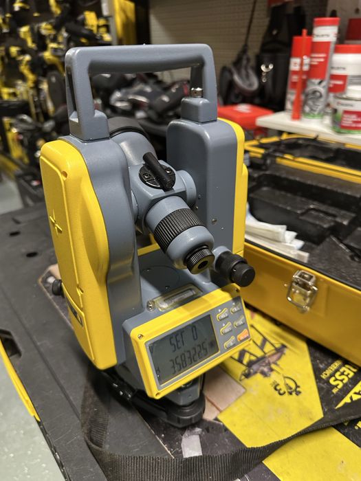Електронний теодоліт trimble Spectra Precision DET 2 Электрон теодолит
