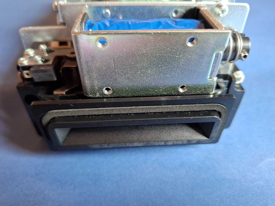 Leitor de cartões Sankyo ICT3Q8