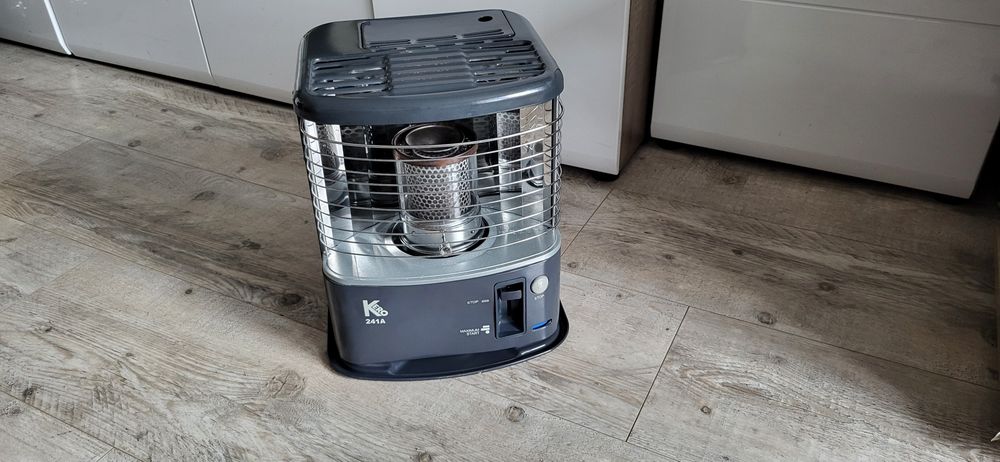 Piecyk naftowy Kero 241A