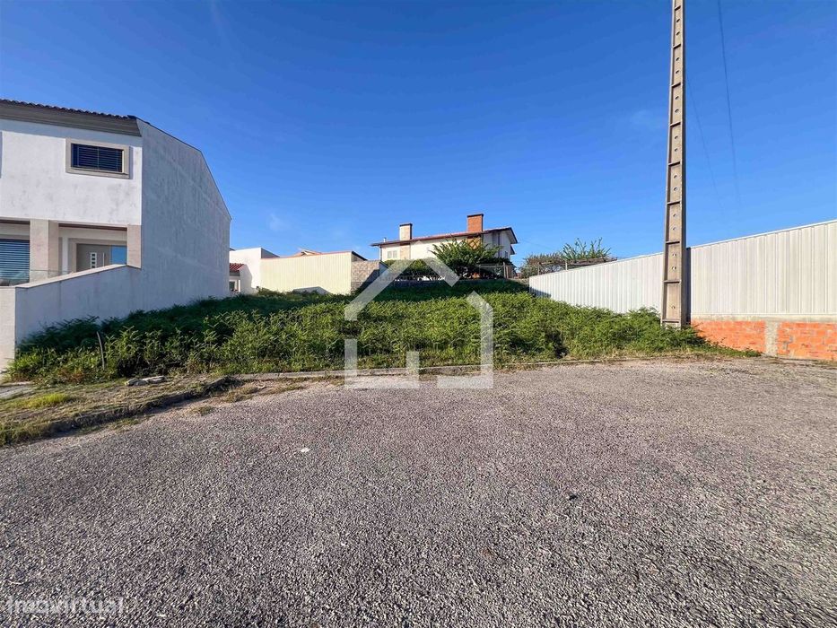 Terreno - Vila Nova de Cucujães