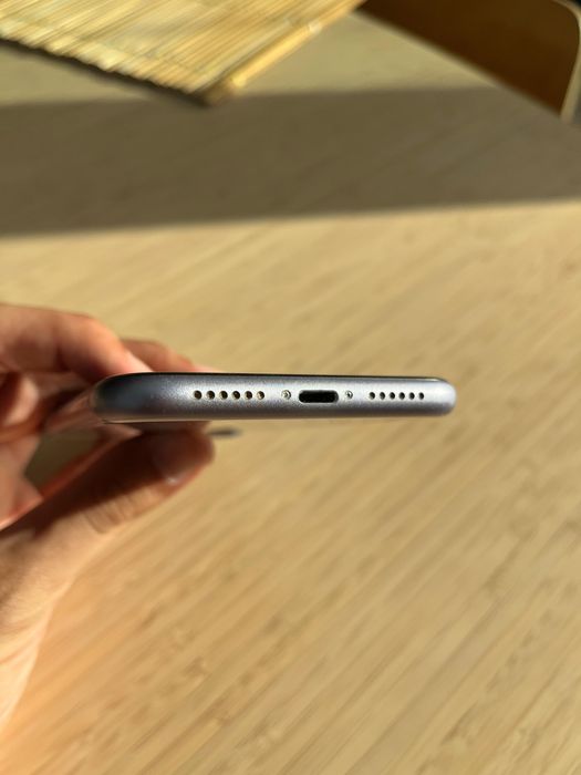 iPhone 11 - Lilas/Roxo