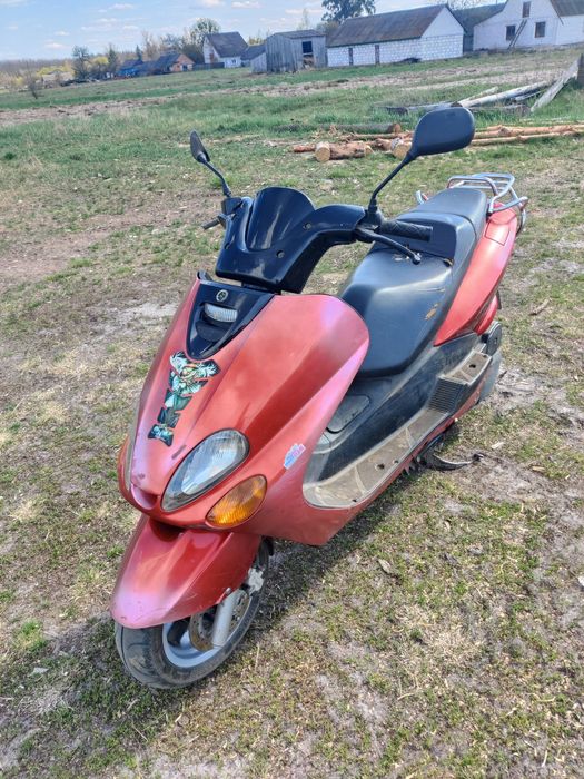 Продам скутер Yamaha Majesty 125