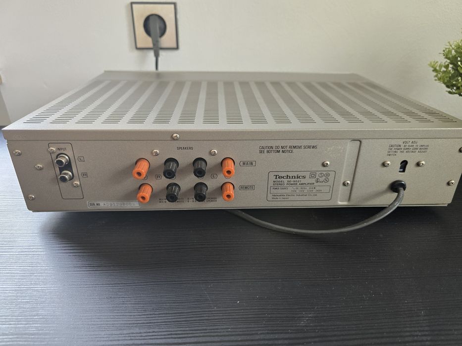 Technics SE 9021