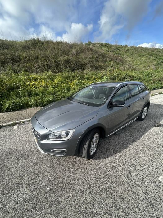 Volvo V60 D4 Cross Country excelente estado