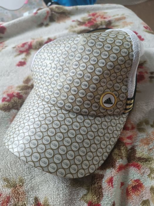 Czapeczka z daszkiem Adidas limitowana edycja