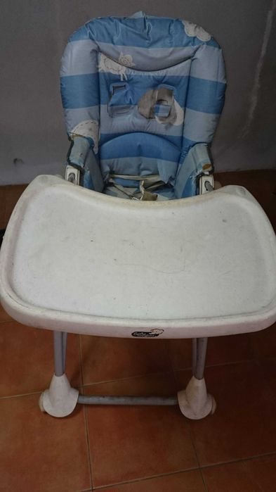cadeira para bebe comer a mesa