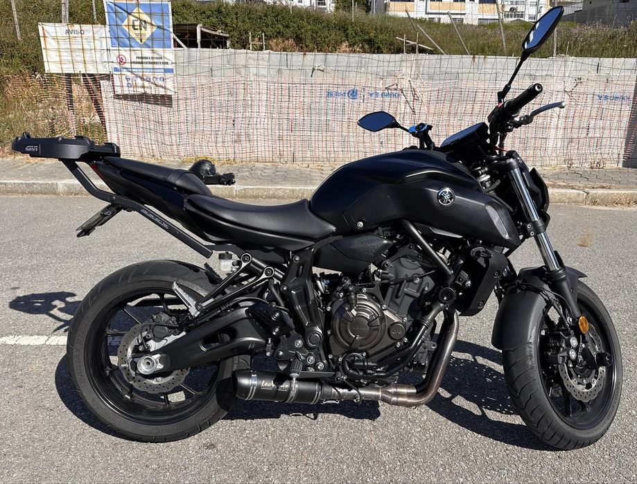 Yamaha MT-07 Preta