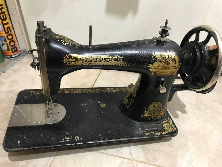Швейна машинка Зингерь