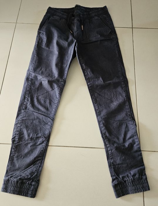 Granatowe joggery 32 cropp