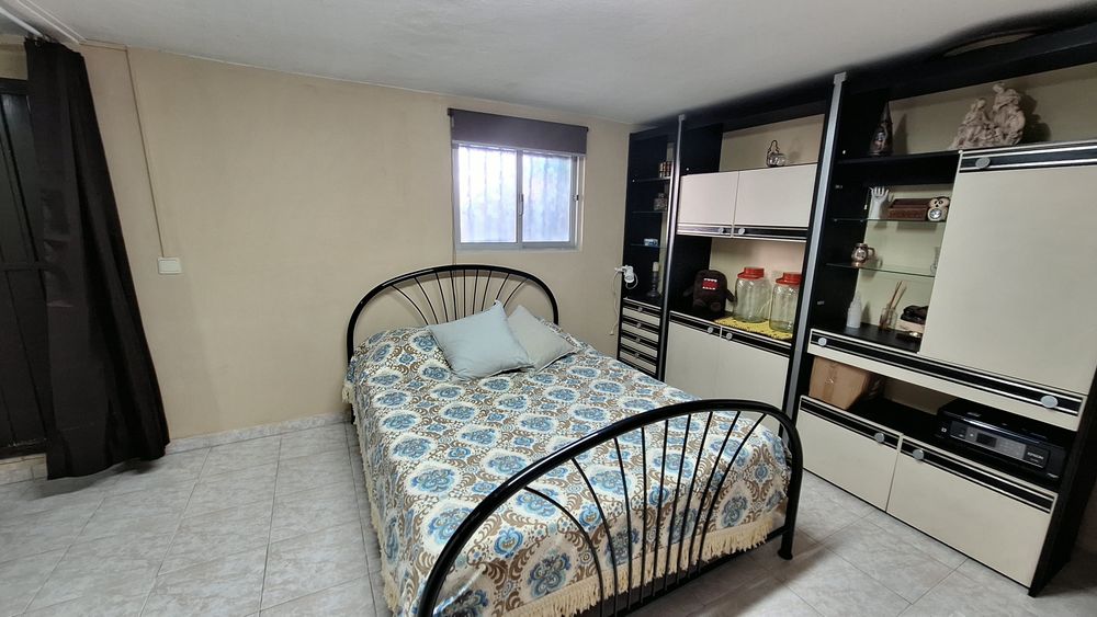 Vendo cama de casal com colchão