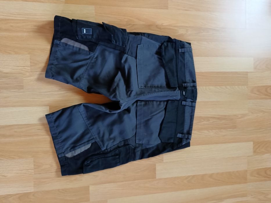 Шорти чоловічі робочі з кишенями FHB