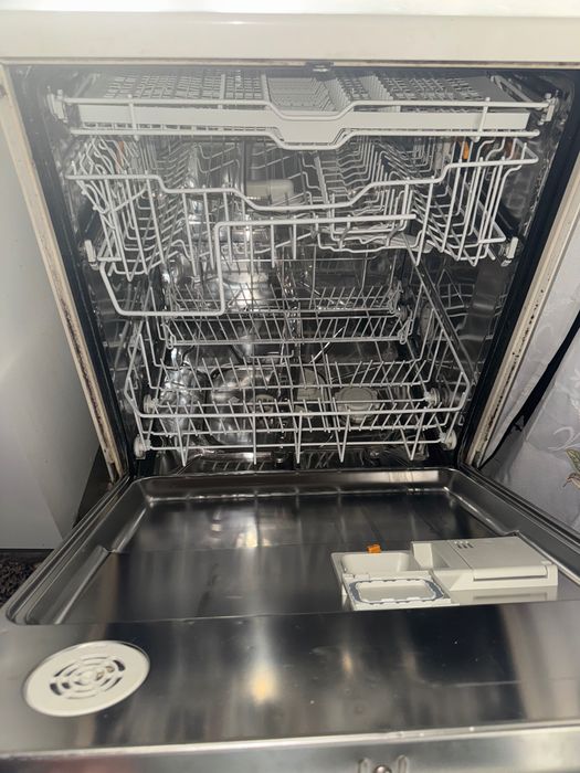 Máquina de lavar loiça Miele G 595 SC Plus