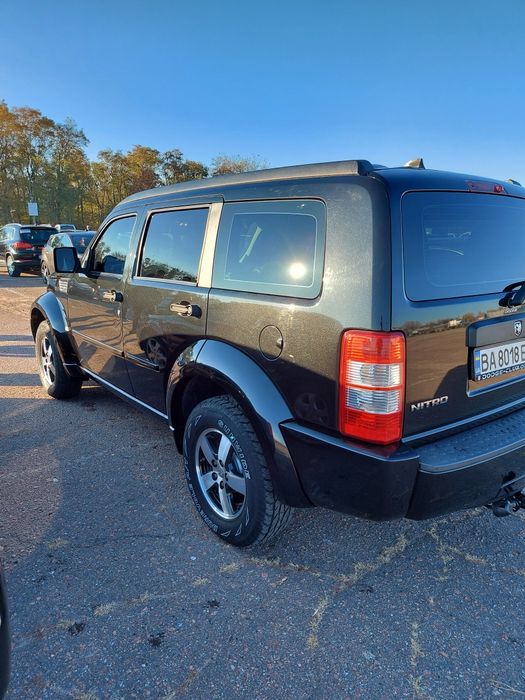 Dodge Nitro 2.8 turbo dizel