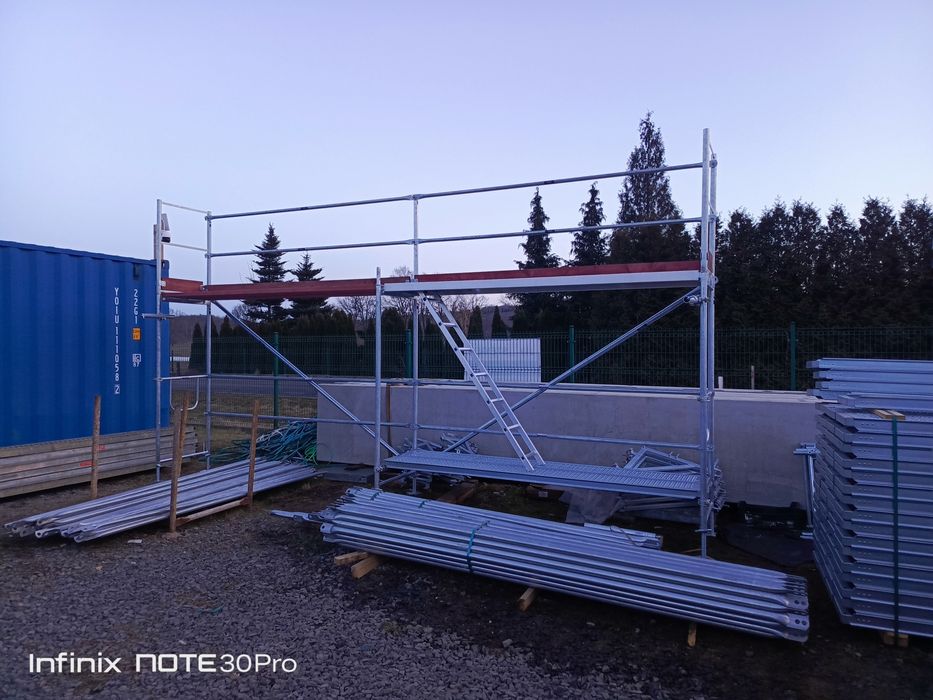 Rusztowanie ramowe elewacyjne  poznańskie nowe 6x6m