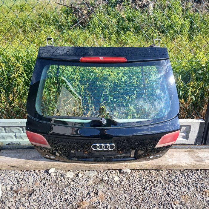 Klapa bagażnika Audi a3 8p ly9b