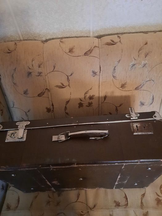 Продам  чемодан СССР.