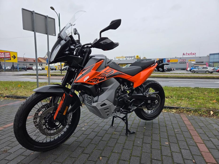 KTM