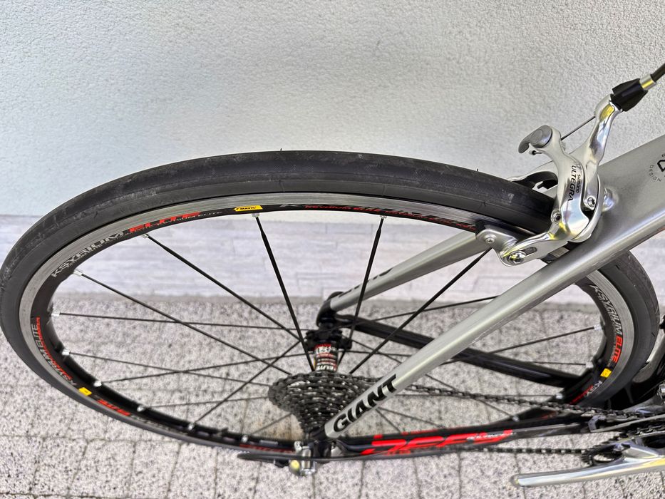 Rower GIANT Defy Advanced - kolarka, full carbon, Shimano Dura Ace