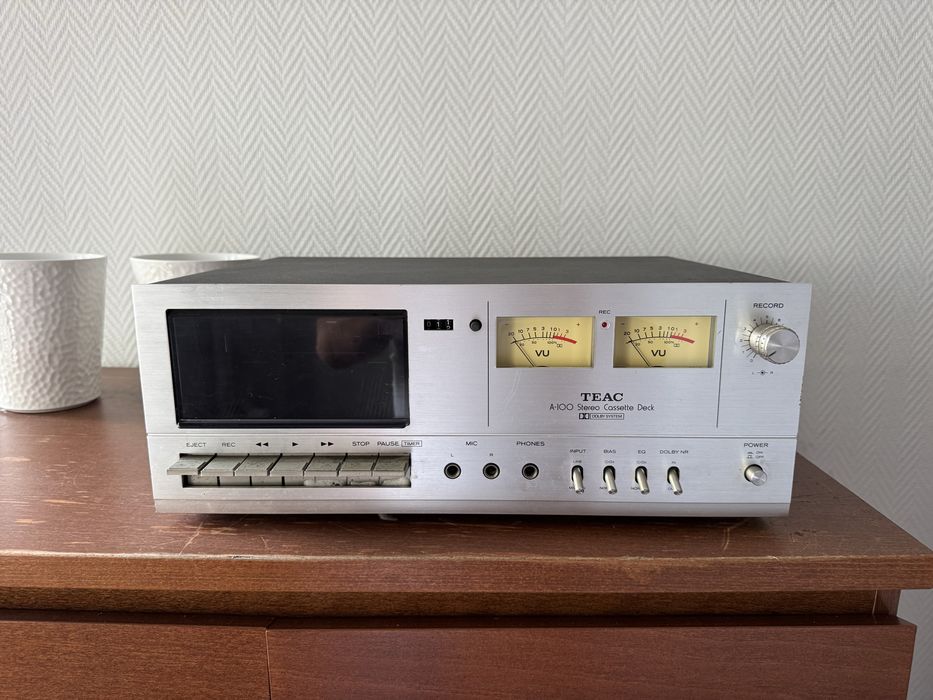 Magnetofon TEAC A-100