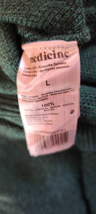 Sweter zielony Medicine