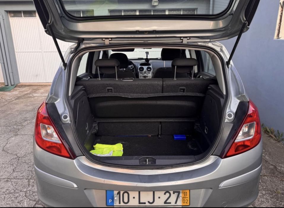 Opel corsa 2011 1.3 cdti