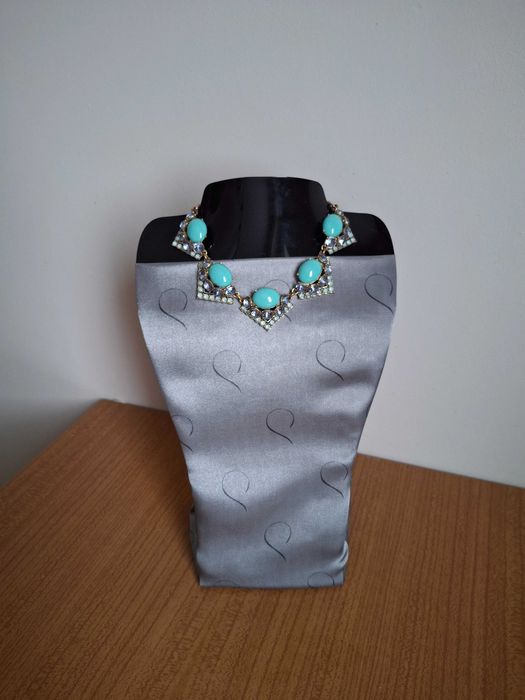 Uroczy naszyjnik od Stella and Dot (Amerykańska marka)