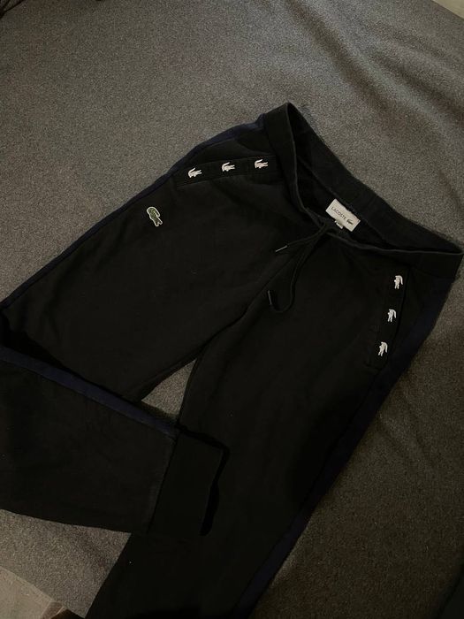 Спортивні штани LACOSTE