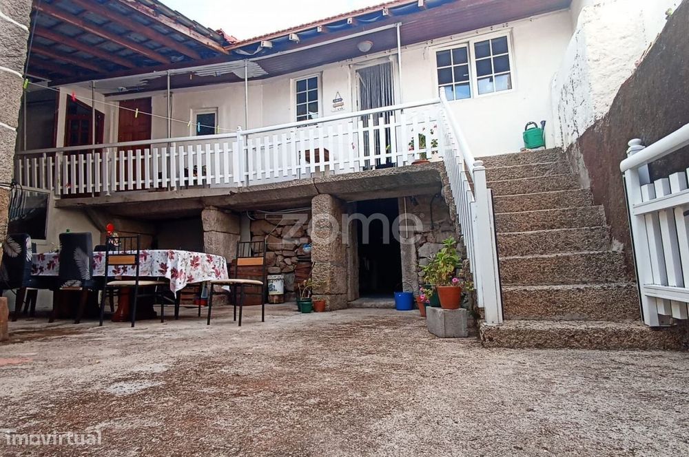 Moradia T3 em Pereira – Sátão (elegivel para crédito) + Terreno