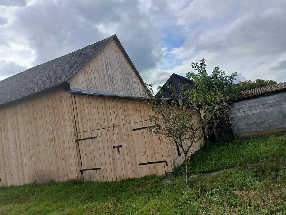 zamienie stare deski na nowe rozbiórka stodoły szopy stodoła rozbiorki