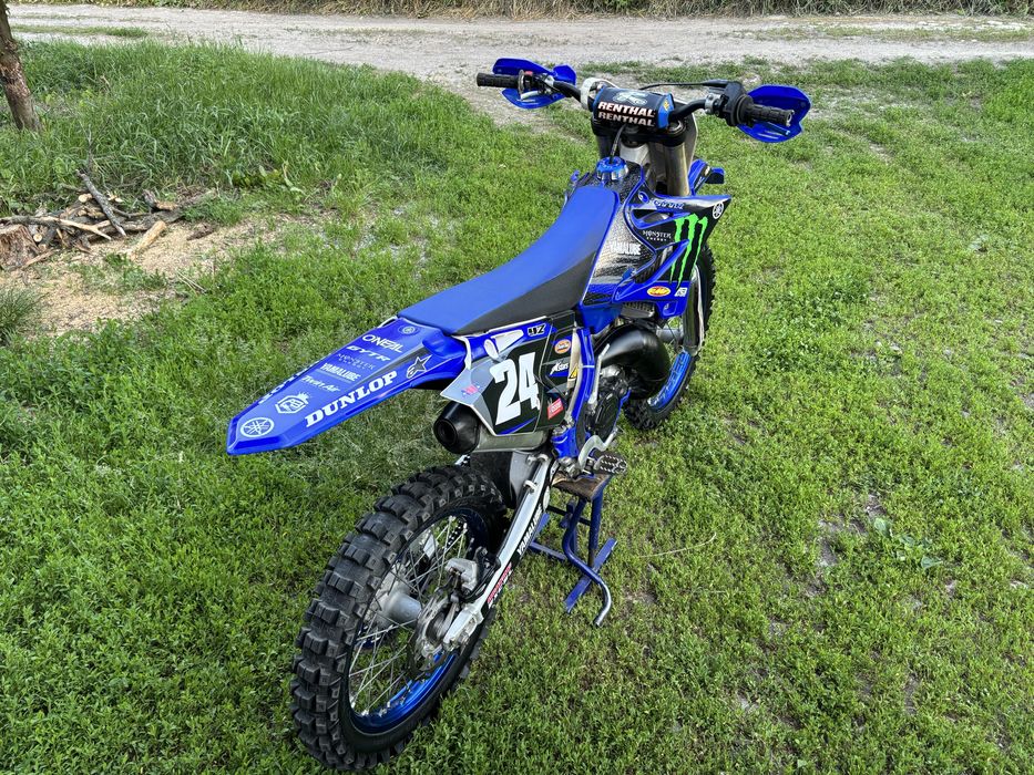 Продам Yamaha yz125 2t,2019 года выпуска,весь обслужен.