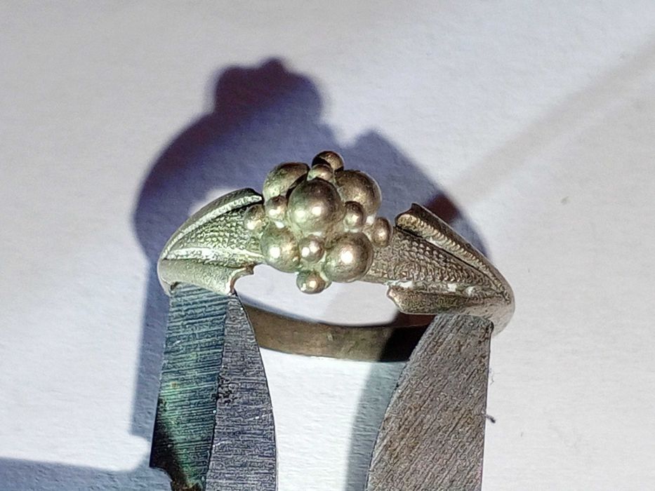 Антиквариат Кольцо Ежевика 18 мм.