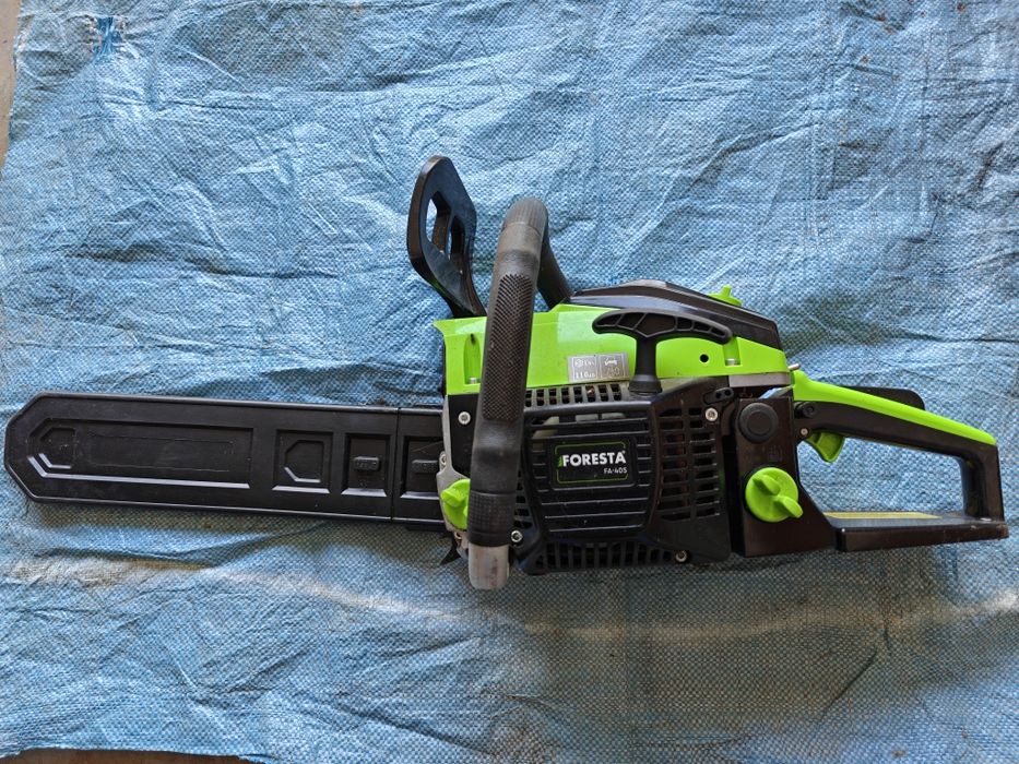 Продам ланцюг до бензопили і  бензопилу Foresta Fa 40s.