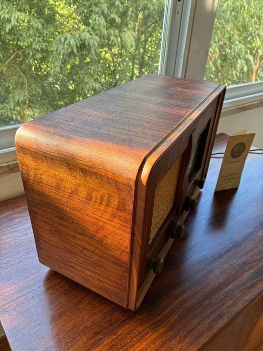 Rádio a válvulas 1939 Paillard Mod. 445