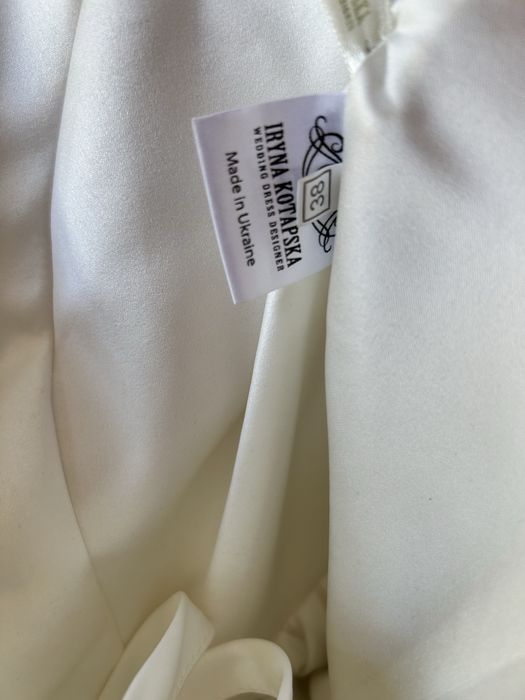 Vestido de noiva (cetim, tule) branco perolado, tamanho ajustável