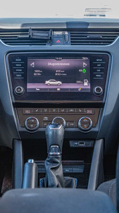 Skoda Octavia 1.5 TSI, automat - na prywatne raty bez BIK i KRD