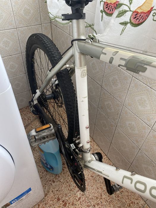 Bicicleta Rockrider 8.2