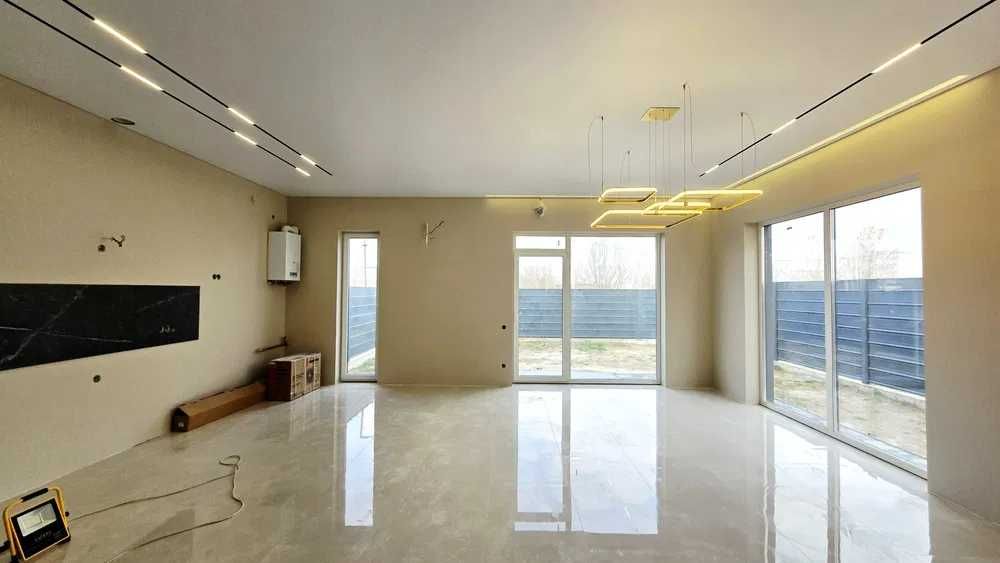 Від забудовника. Продам Будинок, Дуплекс, газ, ремонт. Телефонуйте.