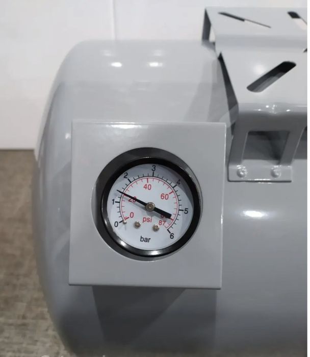 Бак гідроакумулятор 80 л з манометром.