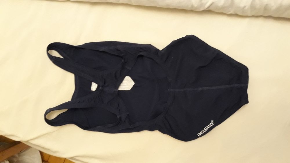 Продам купальник Speedo бассейна детский