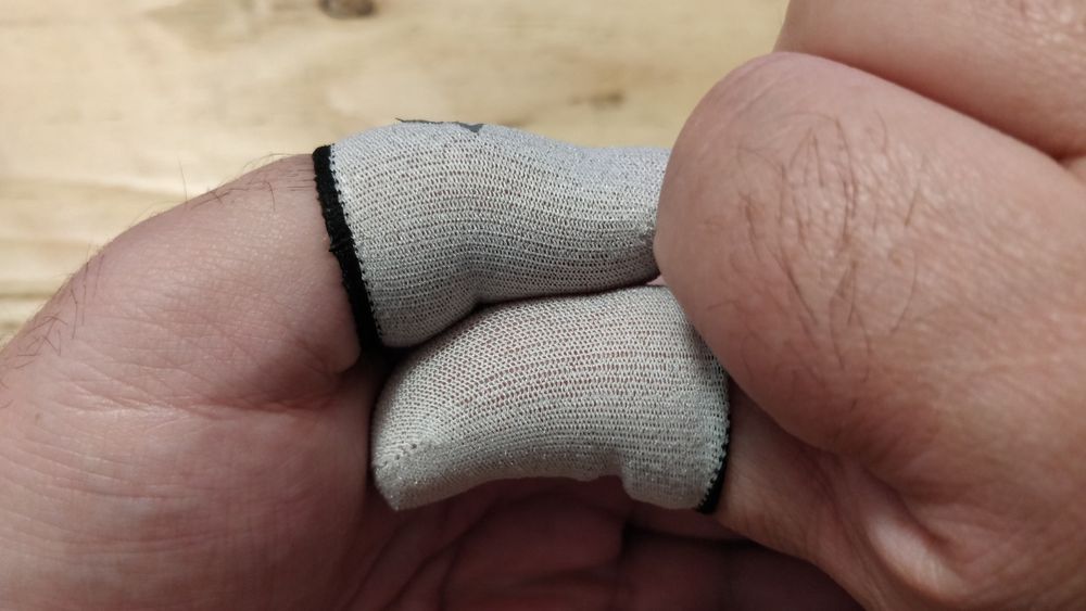 Luvas gaming para dedos