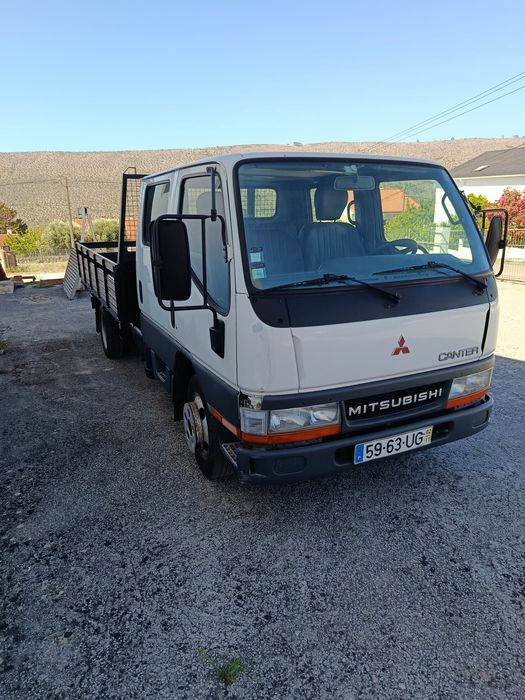 Mitsubishi Canter 7 lugares