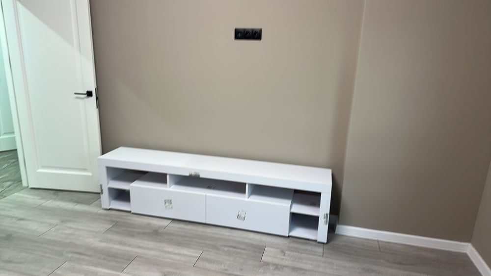 Оренда 2к.квартири, центр,  ЖК Фемелі Плаза_LO