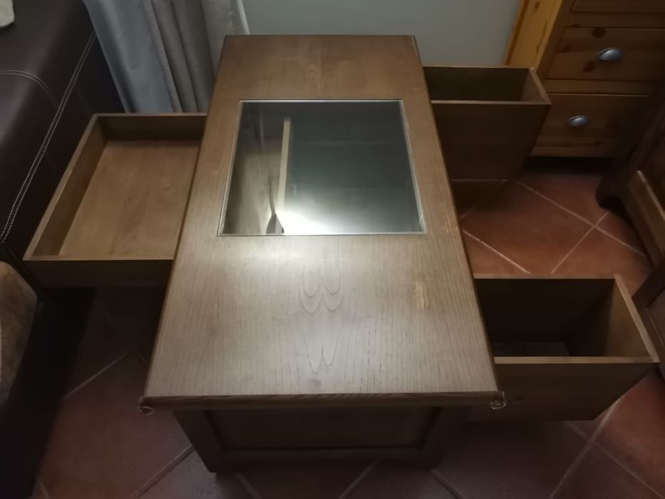 Mesa rústica em carvalho