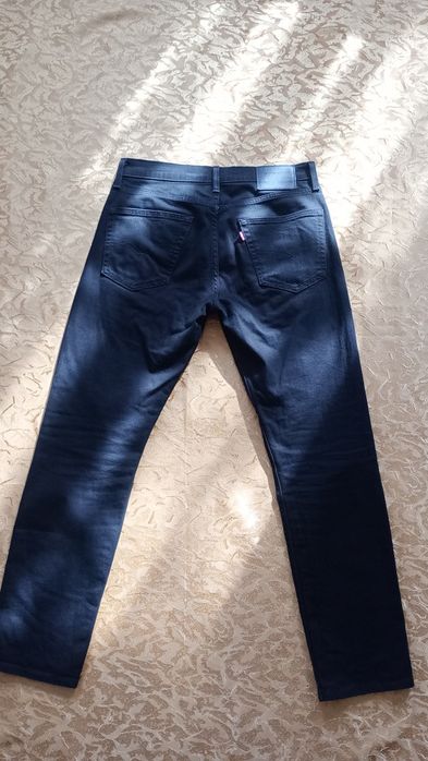 Джинси Levi's premium 502