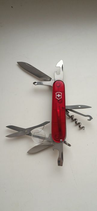 Victorinox Explorer