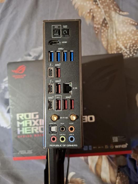 Asus ROG Maximus Z790 HERO