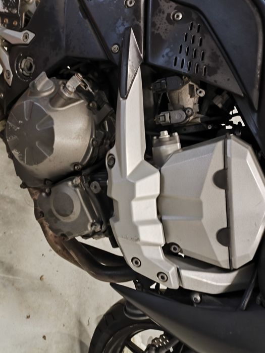 Kawasaki z 750 wspornik ramy uchwyt 07-13 PRAWY