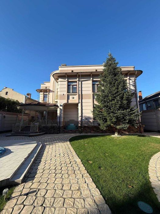 Ампир! 13 ст. Б.Фонтана! Дом на 10 сотках! 1A37