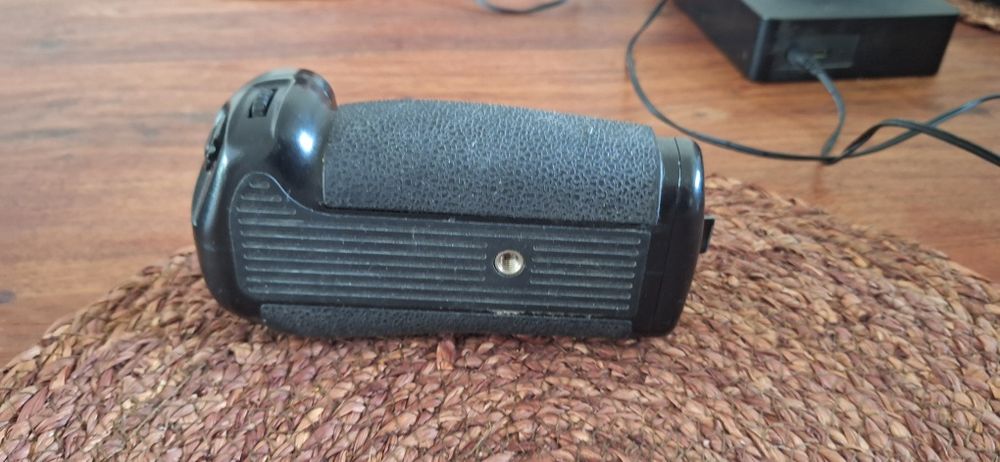 Nikon Grip BG-D10